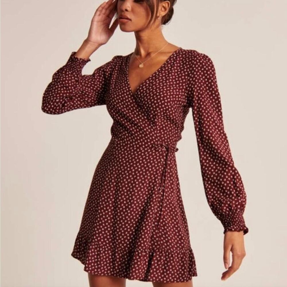 Abercrombie & Fitch Smocked Cuff Burgundy Wrap Dress Long Sleeve V-Neck XS